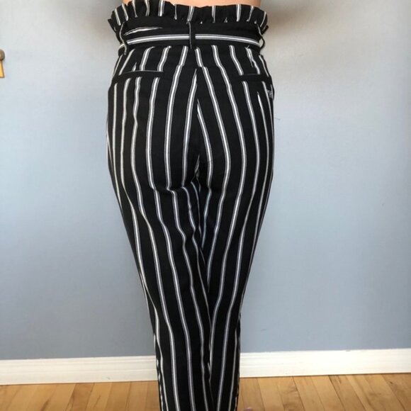 Tumble ‘n Dry ~ Paperbag Waist Pants ~ Girls Size 12 - Picture 3 of 10